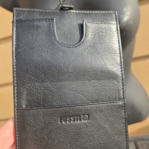 Fossil Genuine Leather Black Anti Theft Neck Travel Wallet Passport Holder - Picture 6 of 11